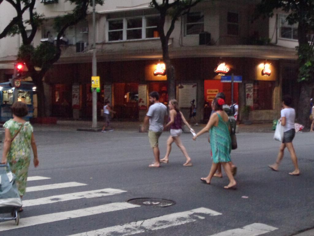 Lindo E Barato, Av Copacabana 479/301 リオデジャネイロ エクステリア 写真